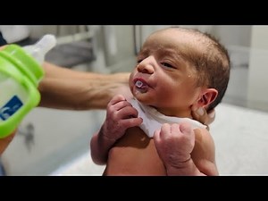 Adorable Baby Waking Up From Sleep & Having Feed | Must Watch
