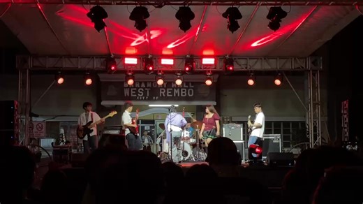 Smooth Criminal by Michael Jackson (Alien Ant Farm ver.) Huling El Bimbo by Eraserheads (Alexa ver.) BOTB cover by EKKO! Vox 1: Mark Paningbatan Vox 2: Ma. Allyza Nichole Arellano Bass: Rence Velez Guitar 1: Michael Valdez Guitar 2: Kurt Palmares Drums: Sean Samonte | Michael Valdez