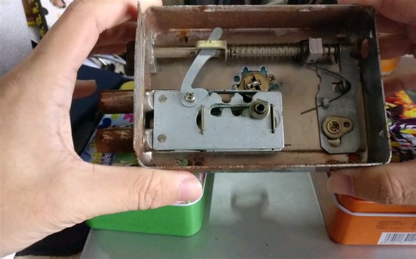 外装门锁拆机原理演示＋锁的机械结构动态演示