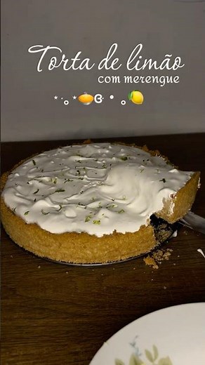 Torta de limão com merengue. 🥧.