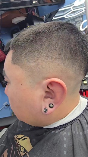 Terry De Barber (@terry.de.barber)’s videos with original sound - Mymood_editz_