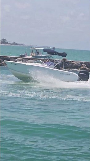 Boats Cruising and Relaxing at the Venice Florida Jetty | Chill Gulf Coast Vibes