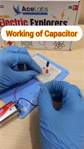 working of Capacitor #arduino #arduinoproject #scienceexperiments #robotics #stemeducation