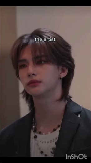 when the artist him self is an art💫#hyunjin #straykids