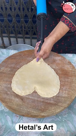 Romantic morning snacks recipe - Heart shape recipe #love #morning #romantic #snacks | Hetal's Art