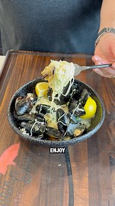 Let's make some mussels #mussels #seafood #easyrecipes | cookinwithswiss