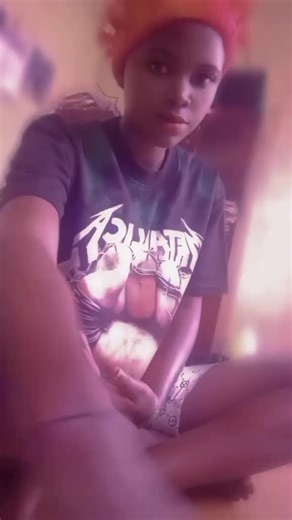 introvert🦋🦋jommir💝 (@angelhannan)’s videos with original sound - Feez Media