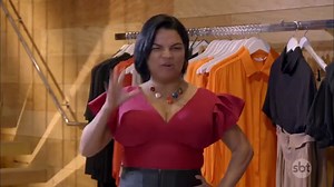 Evelly não gostou da indicação feita pela nossa dupla de apresentadores e acabou sendo sincerona na cara deles | Esquadrão da Moda