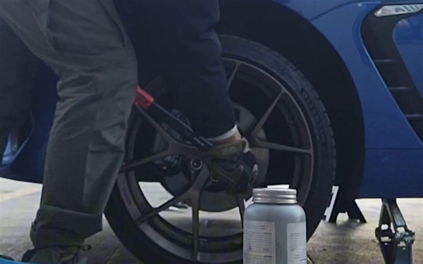 嘴对嘴教你换竞技刹车片，刹森ST半街半赛