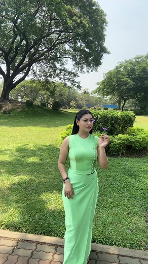 Makeup kyalsin သည် TikTok ပေါ်တွင် ရှိသည်