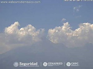 El Volcán de Fuego de Colima en vivo visto desde Palmillas, Colima, gracias a Cenapred