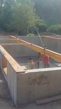 Log Home Build - Installing the Jack Posts