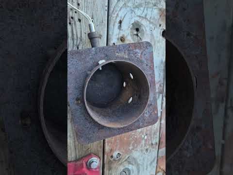 Part 5, Pro series 4 vertical smoker Pit Boss, took off the Auger box housing/ fan and burn pot