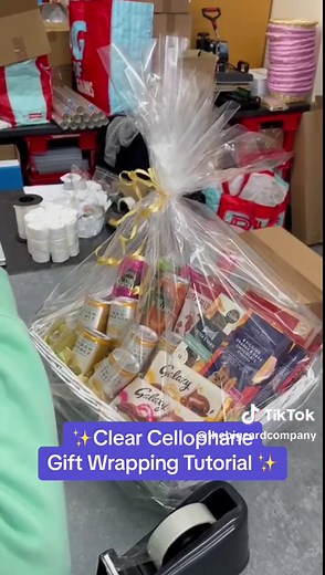 Clear Cellophane Gift Wrapping Tutorial