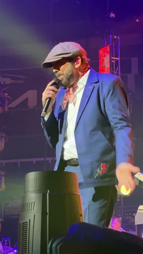 Juan Luis Guerra En Vivo Miami #juanluisguerra #bachata #dominicanostiktok #440 #juanluisguerra44