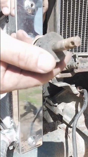 Kubota tractor radiator removal #mechanic