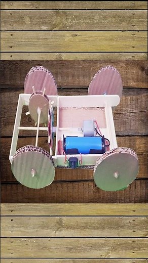 Homemade Gear Transmission Car from Cardboard! 😲⚙️