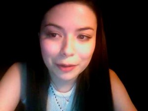 Miranda Reads Fan Comments