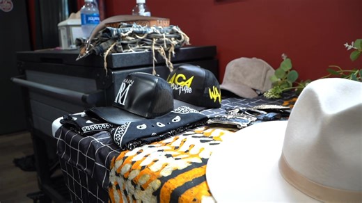 Where dem fans at? 👀🪭 803 Fresh pulled up to SC State to film his viral hit Boots On The Ground! Check out the full BTS on our YouTube channel. 🔗click link to watch: https://youtu.be/2fxxwcV1AE0?si=wmaHAYFmnm_GXf16 | SC State University