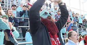 'KC baby': Fans packed CPKC Stadium as KC Current is one step closer to gold