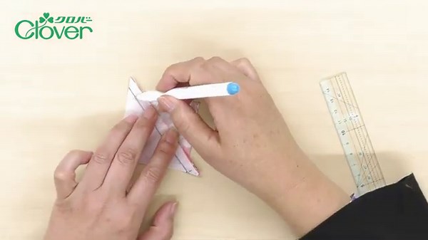 クロバーレッスン動画「はじめてのパッチワーク 風車のコースター」