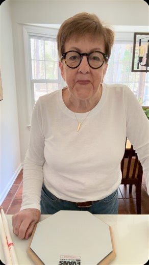 Dorothea Taylor on Instagram: "Do you know the difference between pressed closed rolls and open rolls? #closedrolls #druminstructor #evansattactilepad #promarkdrumsticks"