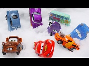 Disney Pixar Cars 2 Snow Day Launcher in Radiator Springs with Lightning McQueen Snot Rod and Mater