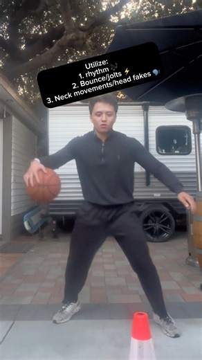 How to acquire a solid BASKETBALL crossover 🏀🔥💨 #training #athlete #wellness #active #vitality