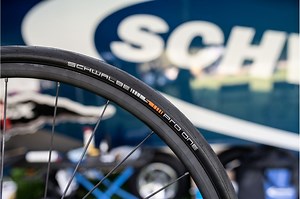 世界最軽量のチューブレスタイヤ Schwalbe Pro One