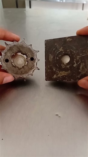 fiz a beyblade do roblox e deu ruim