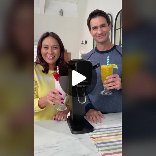 Create Fresh Personalized Beverages with the SodaStream Sparkling Water Maker