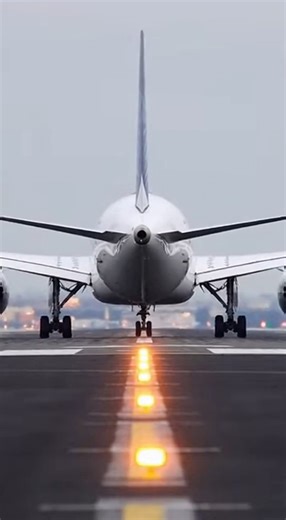Boeing 787 Takeoff — Rear Runway (Tail) Perspective | Aviation WORLD