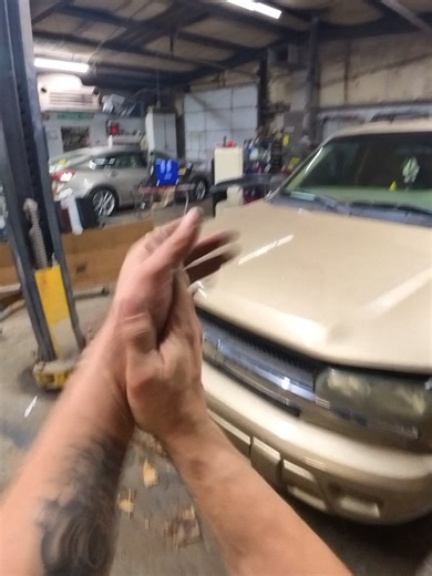 water pump on trailblazer#mechanic#fypシ | water pump replacement