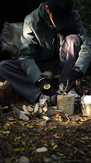 Bushcraft Fire Starting 🔥 How to Use a Ferro Rod