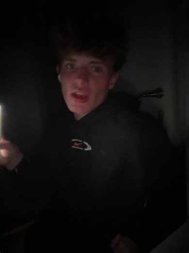 Carson (@carson_557)’s videos with original sound - So tea boo