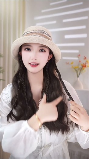 French Inspired Romantic Vibe