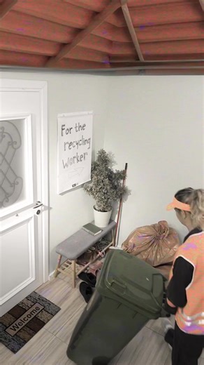 Proof that humanity still shines through – just look at this puppy 🐶 | Bright Side