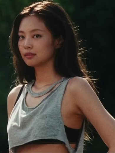 Dancer Jennie Kim: Stunning Dance Practice Clips