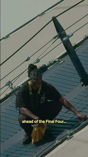 KSI REVEALS THE FINAL FOUR AT THE TOP OF THE O2 ARENA! 💥