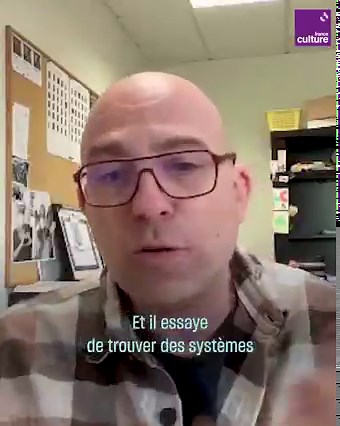 Avant de défrayer la chronique au gré des frasques d'Elon Musk, Twitter était surtout la pionnière des plateformes conversationnelles. Voici son histoire. | France Culture