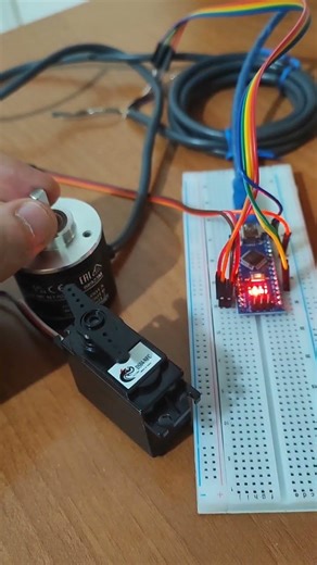 Servo motor controller with encoder #servo #encoder #arduino #nano #control #ds04 #synchronicity