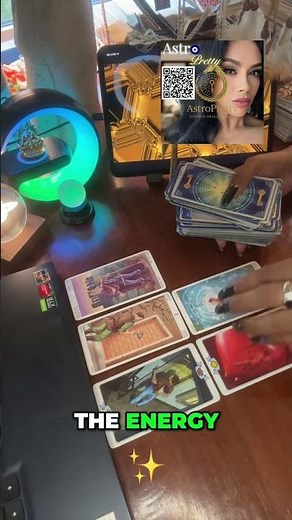 7 of Pentacles Tarot: The Energy of Waiting for Love #shorts