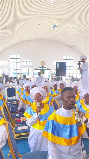 Beautiful Gloria by Convenant voices