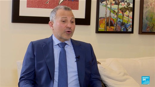 🔴 #EXCLUSIF - "Benjamin #Netanyahu cherche le chaos au Liban." Dans une interview à @FRANCE24, Gebran Bassil, ancien ministre des Affaires étrangères du #Liban 🇱🇧, revient sur les événements en cours dans la région | FRANCE 24