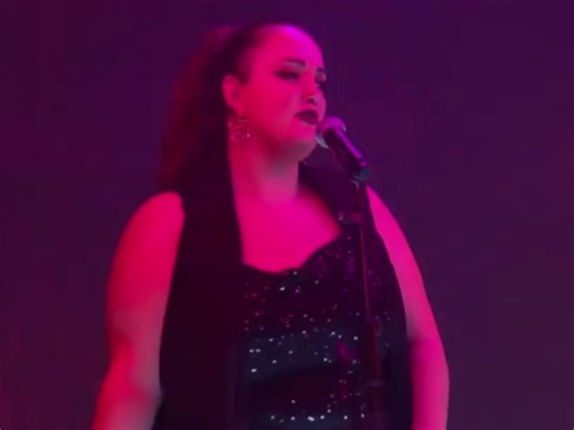 Amor y Música: Live Performance de RELS B