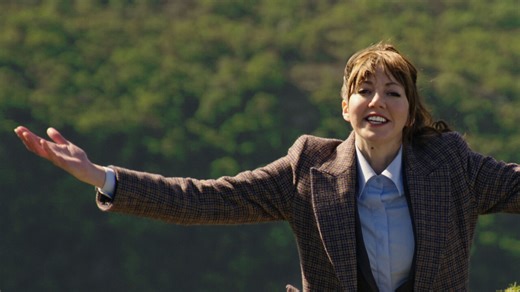 Cunk On Earth izlemenizi bekliyor | Netflix Resmi Sitesi