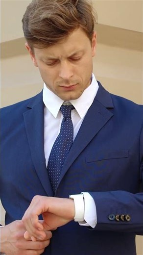 Best Tailor in Bangkok | Custom Bespoke Suits at New Armani Tailor Studio