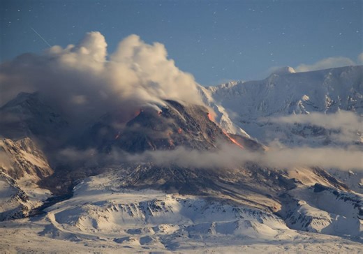 Volcano erupts in Russia's far east, spewing ash 20 kilometers into the air
