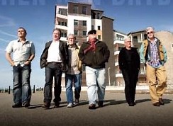 Mynediad Am Ddim - Gwn Dafydd Ifan lyrics