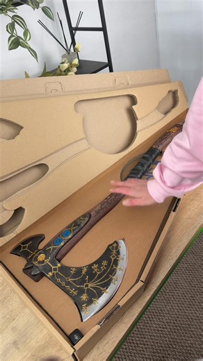 Hand-forged Leviathan axe with leather wrap